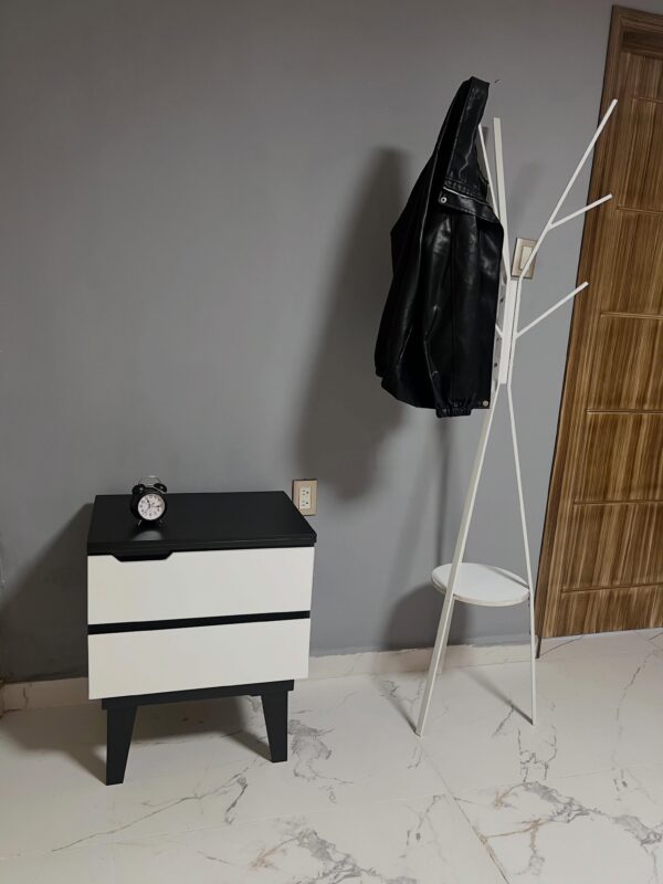 736384456_18272618683290079_1985949654698844061_n Buró Minimalista Samantha | Mesa de Noche Moderna para Recámara | 7 Pérez by SS